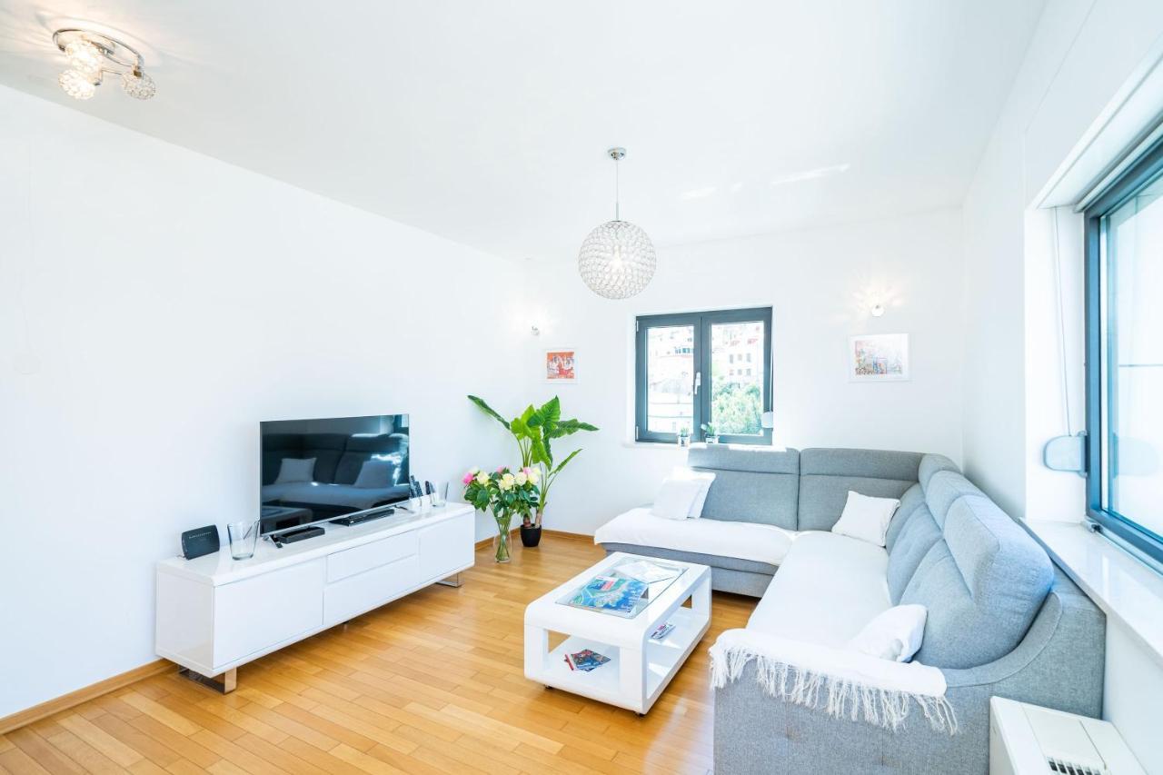 Apartment Dubrovnik Clouds エクステリア 写真